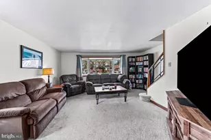 1016 7th Ave, Folsom, PA 19033 - Photo 3