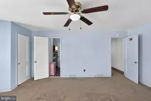 230 Windsor Ave, Upper Darby, PA 19082 - Photo 19