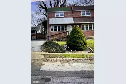 15 E Avon Road, Brookhaven, PA 19015 - Photo 1