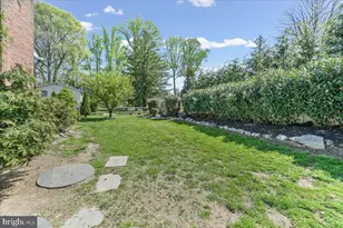 225 Chestnut St, Newtown Square, PA 19073 - Photo 39