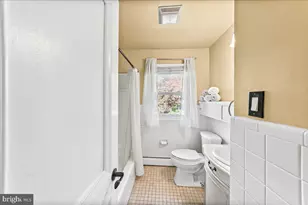 225 Chestnut St, Newtown Square, PA 19073 - Photo 25