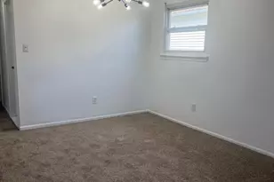521 Corinthian Ave, Essington, PA 19029 - Photo 3