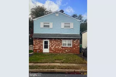 521 Corinthian Avenue, Essington, PA 19029 - Photo 1