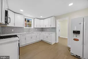 1051 Springfield Rd, Darby, PA 19023 - Photo 9