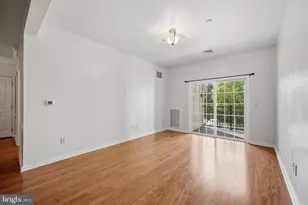 121 E Creekside Dr, Brookhaven, PA 19015 - Photo 11