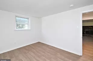 412 Camelot Dr, Brookhaven, PA 19015 - Photo 37