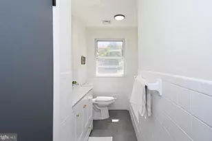 412 Camelot Dr, Brookhaven, PA 19015 - Photo 29