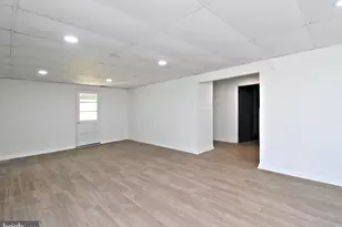 412 Camelot Dr, Brookhaven, PA 19015 - Photo 33