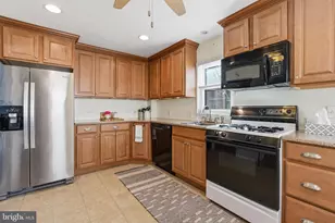31 W Marthart Ave, Havertown, PA 19083 - Photo 9