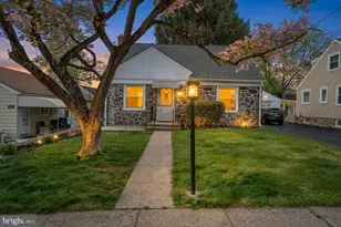 1305 Center Rd, Drexel Hill, PA 19026 - Photo 1