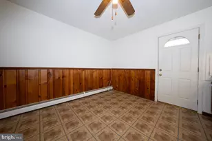 2815 Armstrong Ave, Holmes, PA 19043 - Photo 13