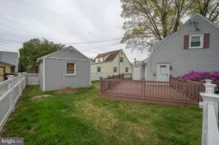 2815 Armstrong Ave, Holmes, PA 19043 - Photo 23