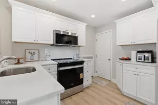 308 Canterbury Rd, Havertown, PA 19083 - Photo 11