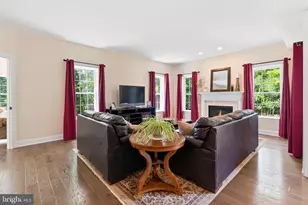 809 Shavertown Rd, Garnet Valley, PA 19060 - Photo 17