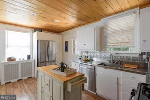 235 W Plumstead Ave, Lansdowne, PA 19050 - Photo 17
