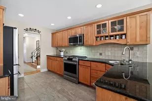962 Edwards Dr, Springfield, PA 19064 - Photo 9