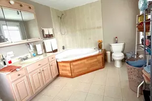 463 Burmont Rd, Drexel Hill, PA 19026 - Photo 25