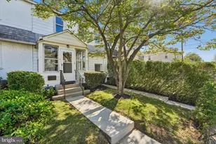 6 Seneca St, Essington, PA 19029 - Photo 3