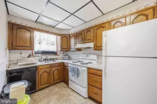 3454 Valley Green Dr, Drexel Hill, PA 19026 - Photo 15