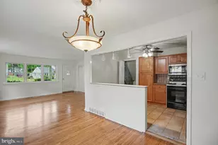 12 Cheshire Cir, Broomall, PA 19008 - Photo 11