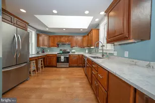 312 Windsor Ave, Wayne, PA 19087 - Photo 9
