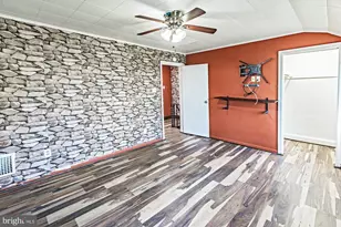 3312 W 13th St, Chester, PA 19013 - Photo 11
