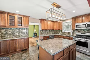 236 Powhattan Ave, Essington, PA 19029 - Photo 3