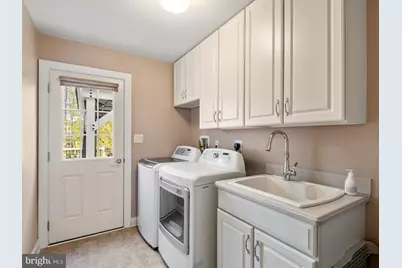 3805 Woodland Drive, Newtown Square, PA 19073 - Photo 23