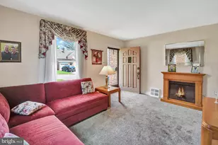 308 Edgemore Rd, Secane, PA 19018 - Photo 3