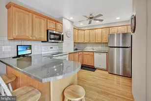 308 Edgemore Rd, Secane, PA 19018 - Photo 5
