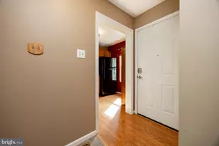 360 Cashel Ct, Aston, PA 19014 - Photo 3
