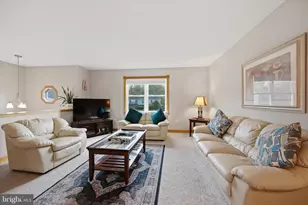 516 Friends Way, Upper Chichester, PA 19061 - Photo 5
