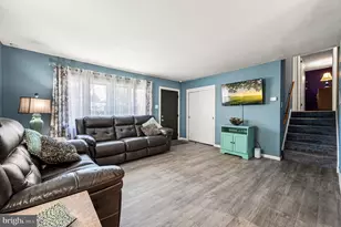 234 Talbot Dr, Broomall, PA 19008 - Photo 3