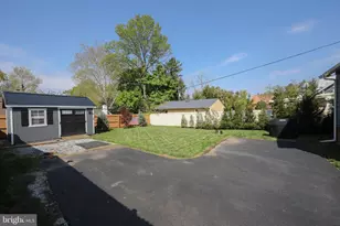 1028 N Providence Rd, Media, PA 19063 - Photo 37