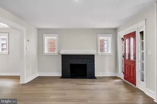 109 E 24th St, Chester, PA 19013 - Photo 5