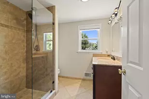 2887 Pennview Ave, Broomall, PA 19008 - Photo 39