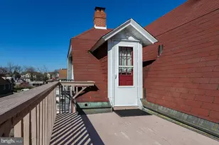 48 E Stewart Ave, Lansdowne, PA 19050 - Photo 17
