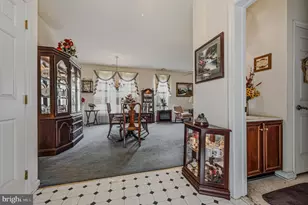 2015 Hunt Master Ln, Glen Mills, PA 19342 - Photo 5