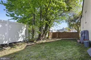 225 Folsom Ave, Folsom, PA 19033 - Photo 29