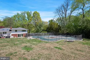 774 Robinhood Rd, Bryn Mawr, PA 19010 - Photo 27