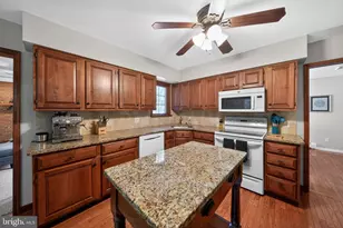 37 Ridley Ave, Aldan, PA 19018 - Photo 7