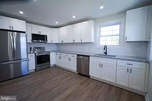 310 Swarthmore Ave, Folsom, PA 19033 - Photo 9