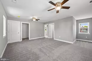 2211 Dickens Ln, Broomall, PA 19008 - Photo 27