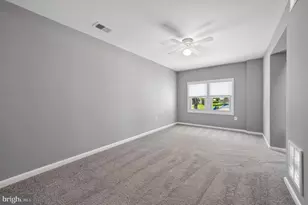 2211 Dickens Ln, Broomall, PA 19008 - Photo 17