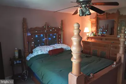 1136 Brookwood Lane, Glenolden, PA 19036 - Photo 17
