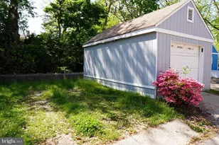 1136 Brookwood Ln, Glenolden, PA 19036 - Photo 13