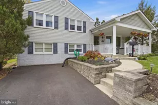 1040 Eisenhower Ave, Woodlyn, PA 19094 - Photo 3