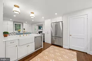 245 Barcladen Cir, Bryn Mawr, PA 19010 - Photo 15