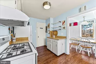 9 W Essex Ave, Lansdowne, PA 19050 - Photo 11