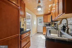 1801 Cricket Ln, Folcroft, PA 19032 - Photo 7